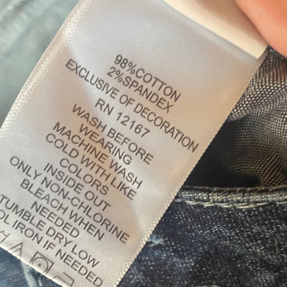 Sale 🌹Laurie Felt Blue Jeans with Pink Floral Embroidery - Picture 9 of 15